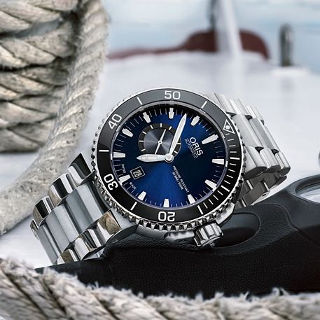 Oris Aquis Small Second Date The Watch Guide