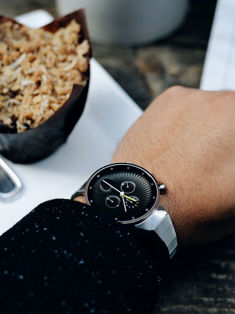 Movado edge outlet chronograph quartz