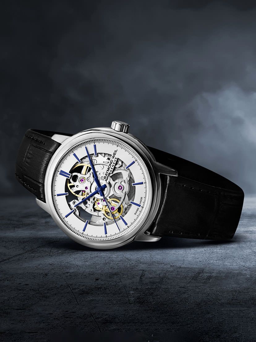 Raymond weil best sale skeleton maestro