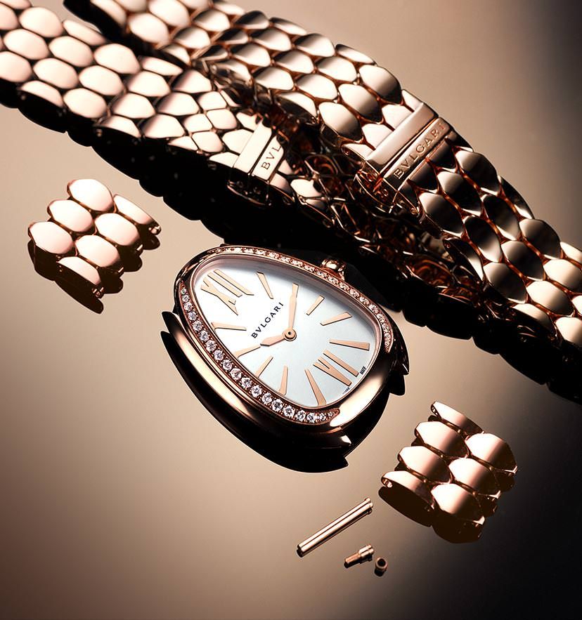 Bulgari on X: Accessorize your boldest desires with the #Serpenti