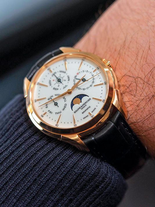 Baume & mercier hotsell clifton baumatic perpetual calendar