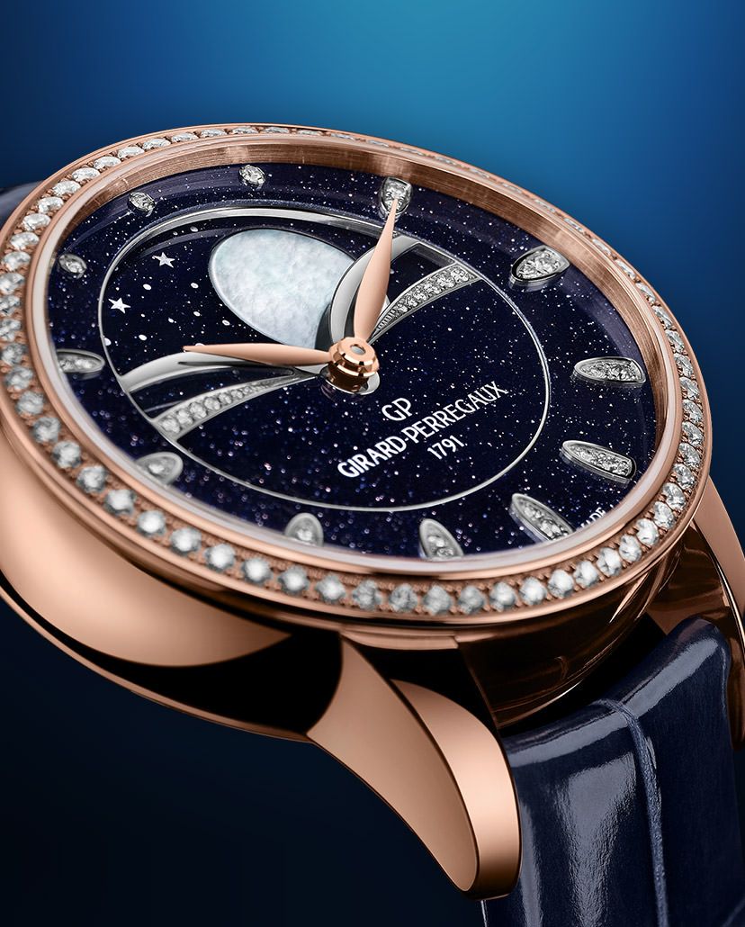 astron watches orion moon