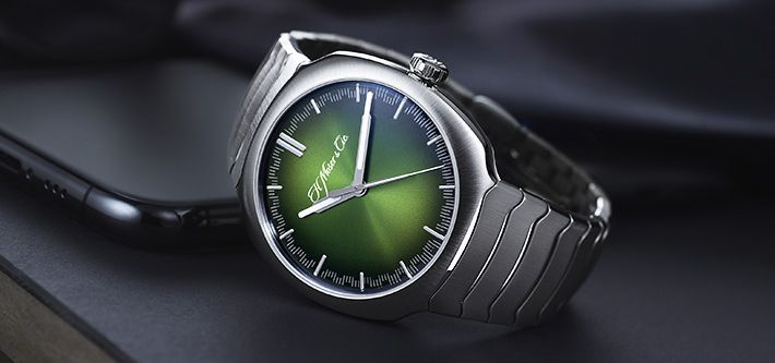 A Succession In Green: H. Moser & Cie. Introduces The New Streamliner Centre Seconds