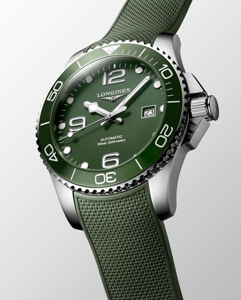 Dive watch