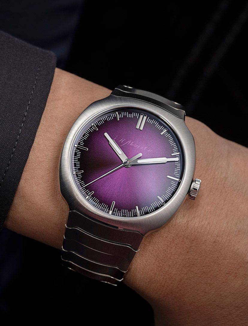 H. Moser Streamliner Centre Seconds Matrix Green And Purple Haze