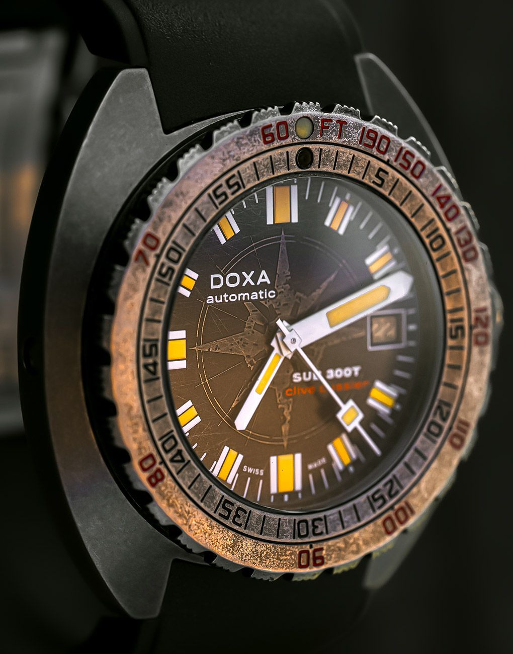 Doxa Sub 300T SharkHunter Clive Cussler Edition Steel Watches Dive Watches Black Dial