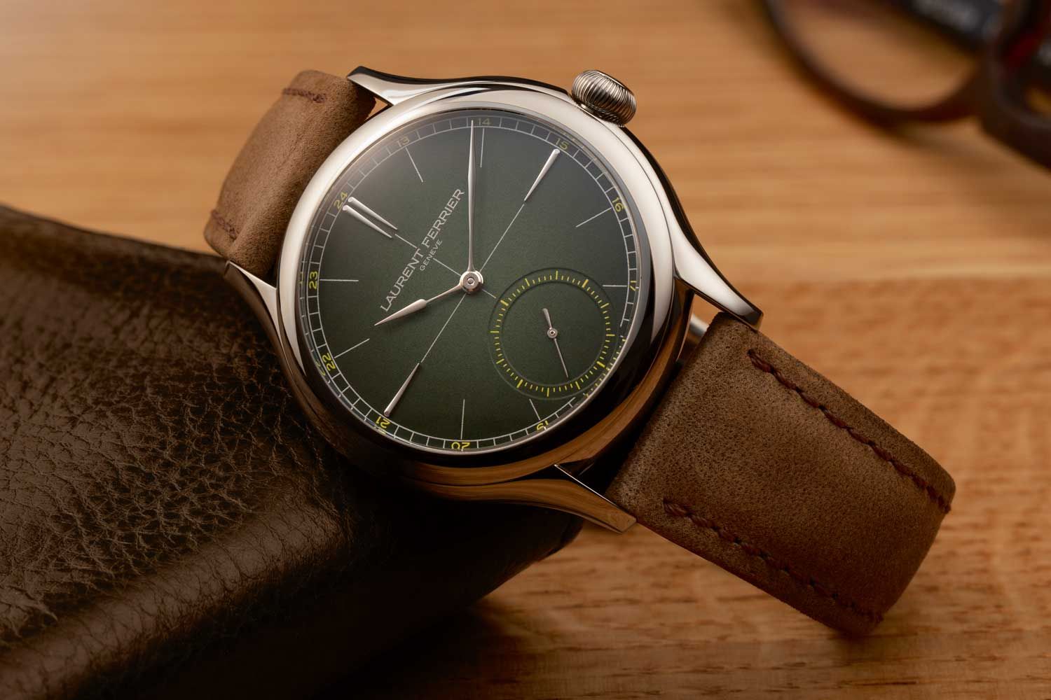 Ethos-X-Revolution-Laurent Ferrier Brand Story innovation fine watchmaking history Le Mans Ethos-X-Revolution-Laurent Ferrier Brand Story innovation fine watchmaking history Le Mans racing gold watches movment small seconds