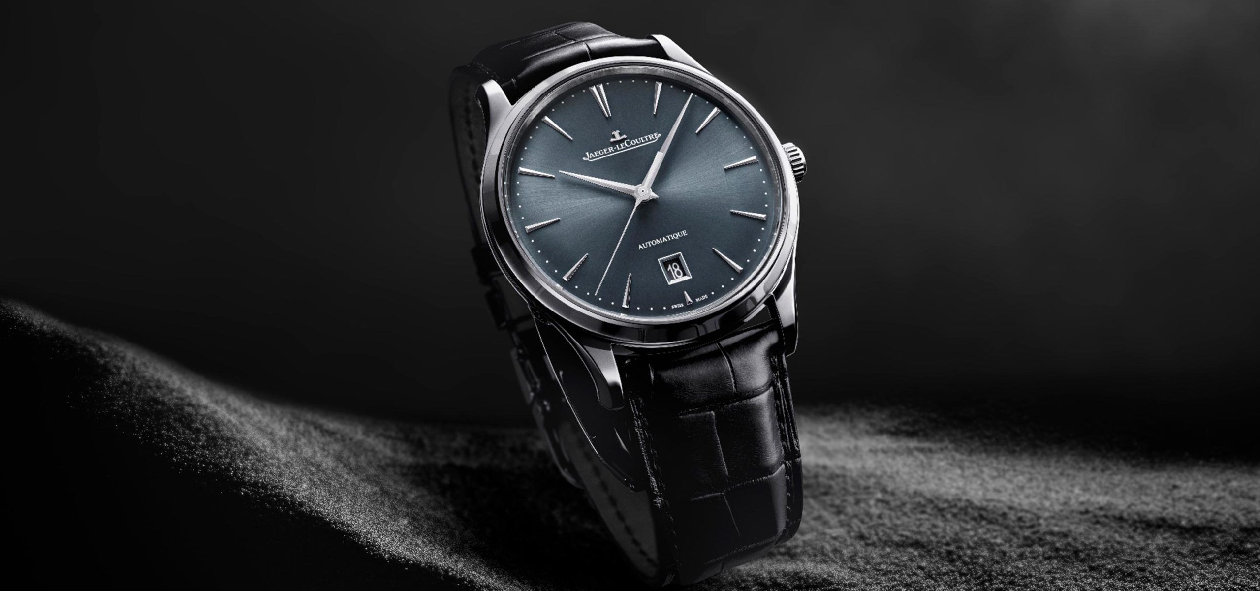 A 'Thin-Credible' Watch: Jaeger-LeCoultre Master Ultra-Thin Date With A New Blue-Grey Dial