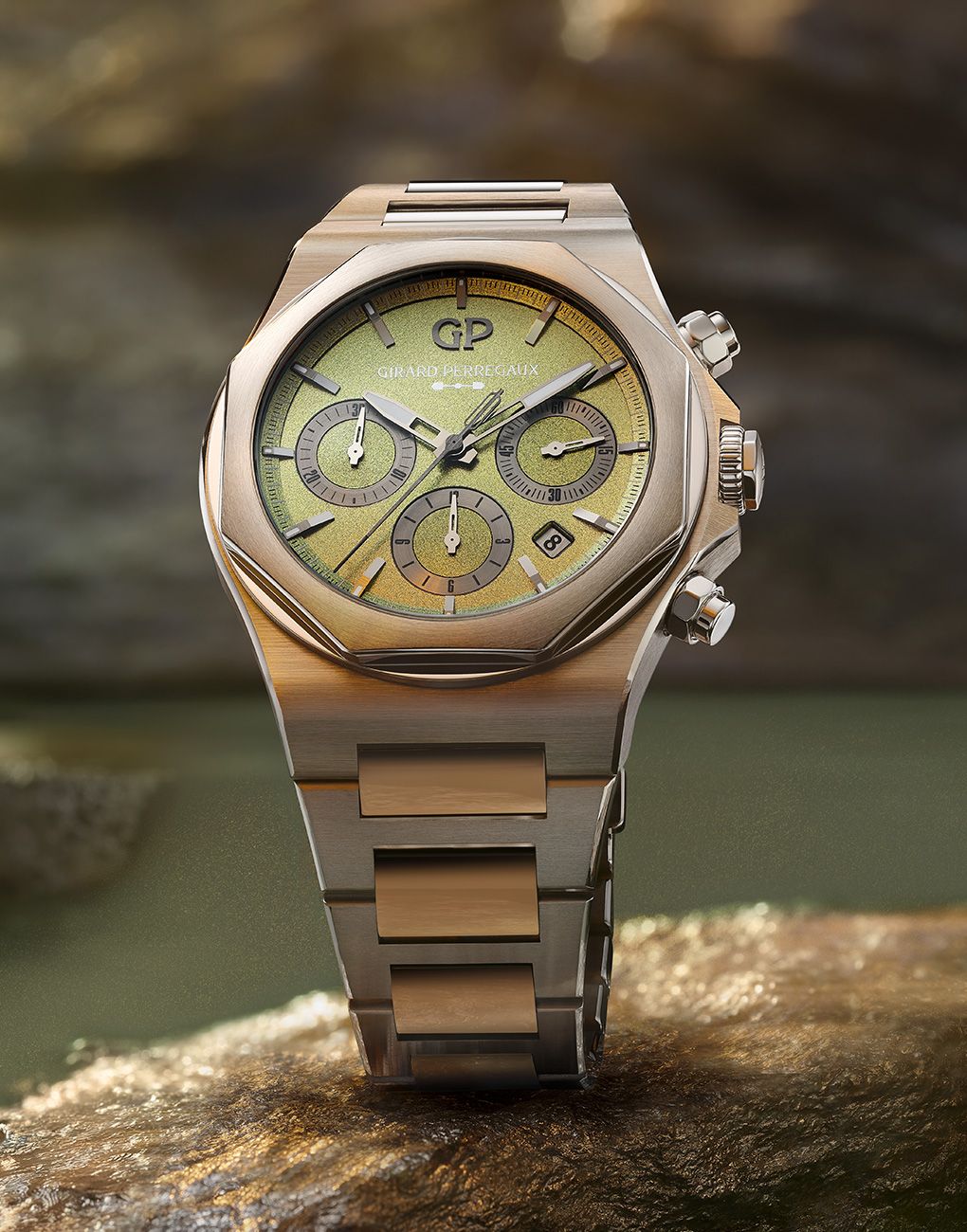 Girard-Perregaux Laureato Chronograph Aston Martin Edition