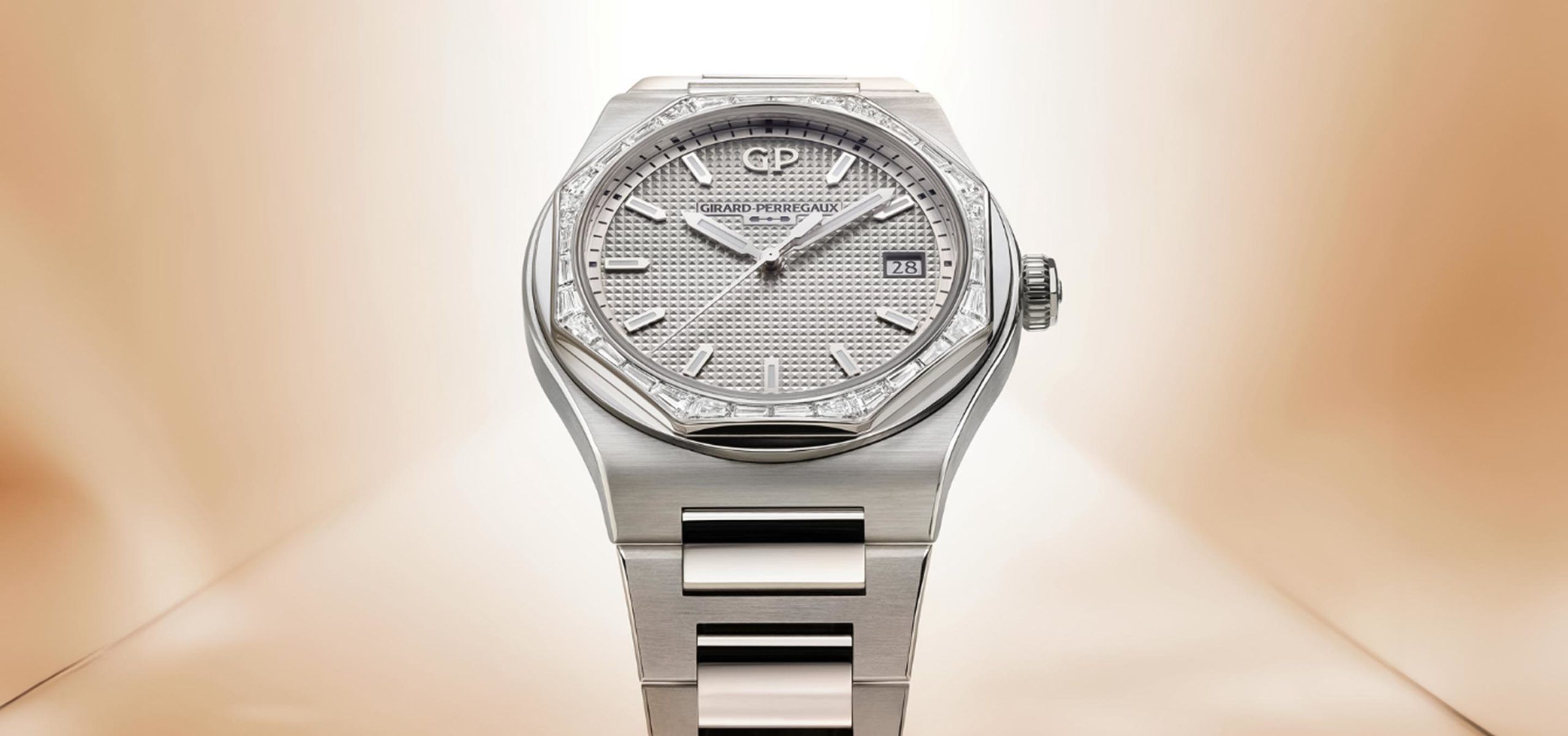 The Shape Of Sparkle: Girard-Perregaux Laureato Baguette And Brilliant Diamond